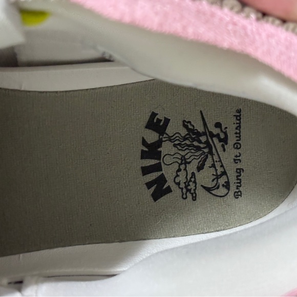 Nike Cosmic Unity 3 Basketball Shoes Bright Cactus Unisex - Picture 9 of 10